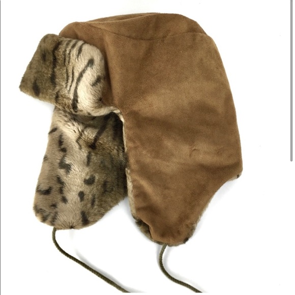 ARCTIC FOX Faux Fur Leopard Trim Trapper H… - Picture 1 of 3